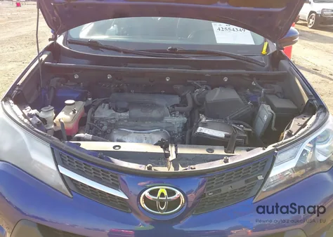 2015 Toyota Rav4 Limited z USA, uszkodzony, nr VIN 2T3DFREV2FW243533